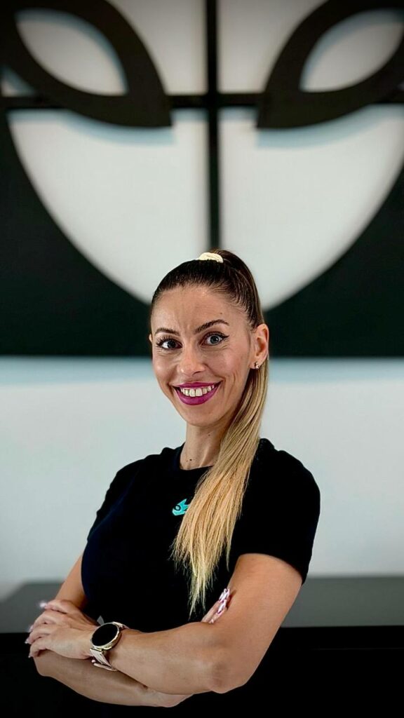 Andra, antrenor personal la Area Gym Coresi